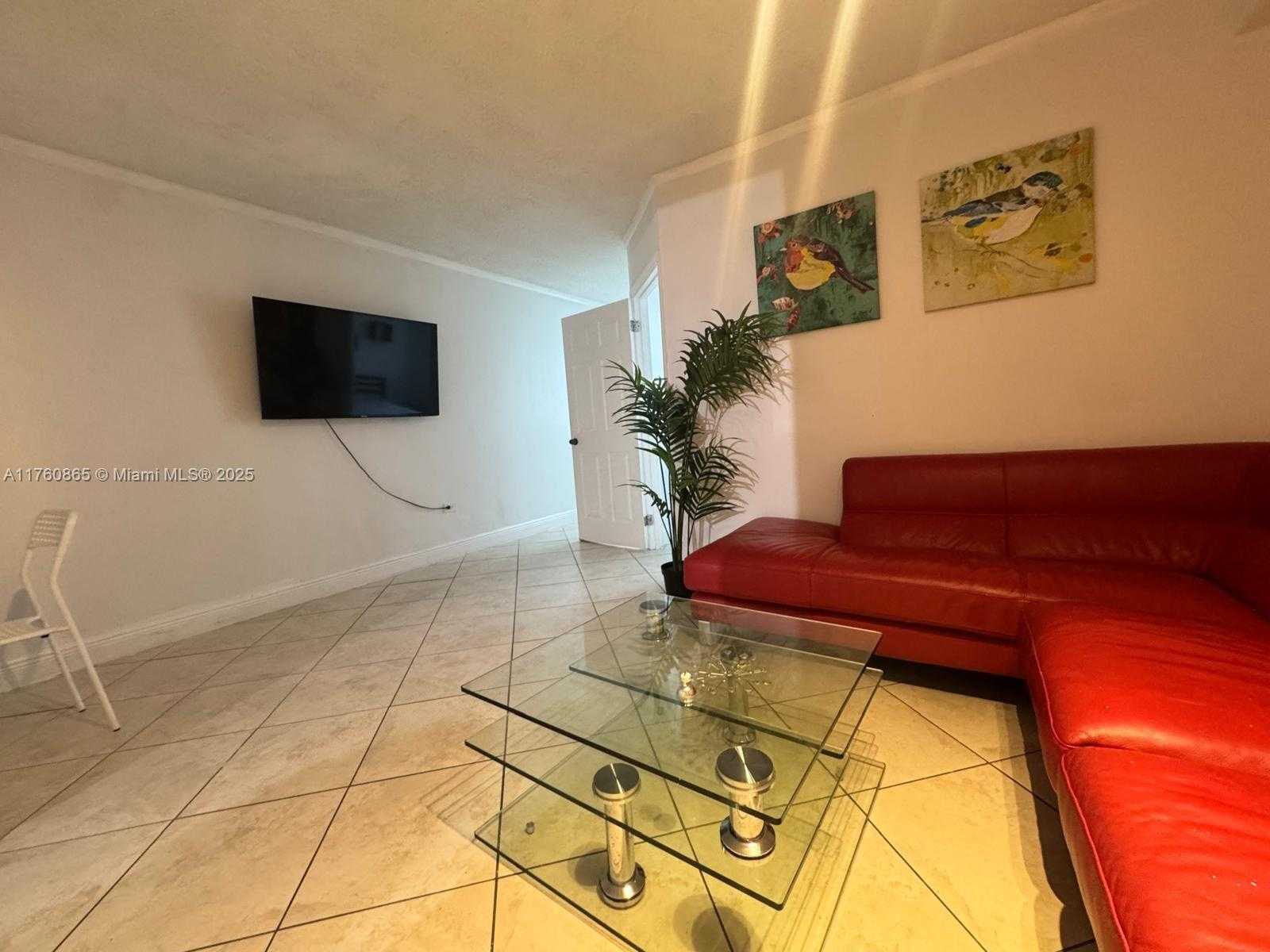 Small Image of 825 BRICKELL BAY DR #350, Miami Number 2