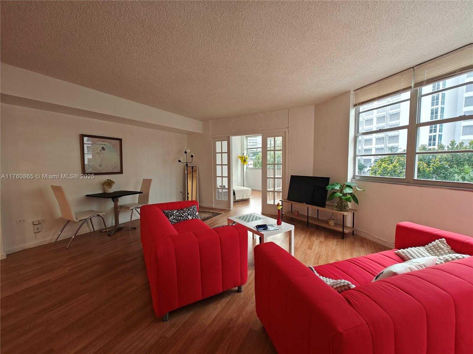 Small Image of 825 BRICKELL BAY DR #350, Miami Number 7