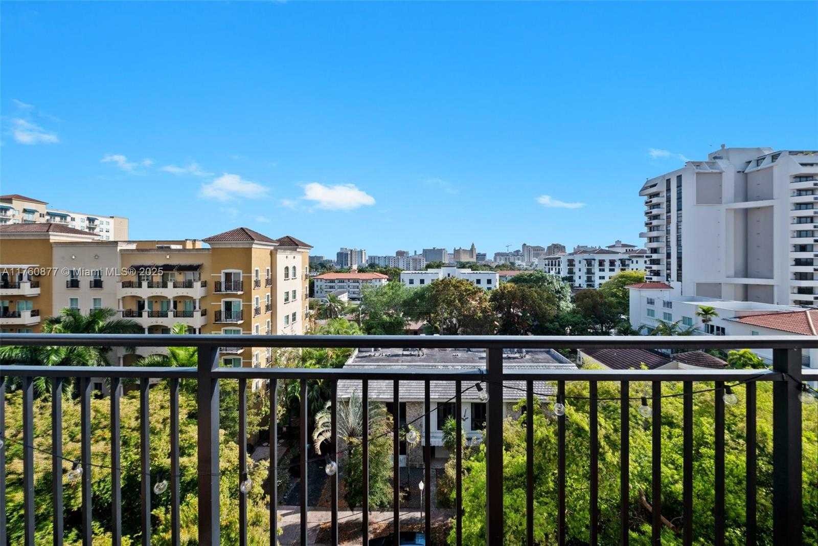 Small Image of 888 SOUTH DOUGLAS RD #602, Coral Gables Number 10