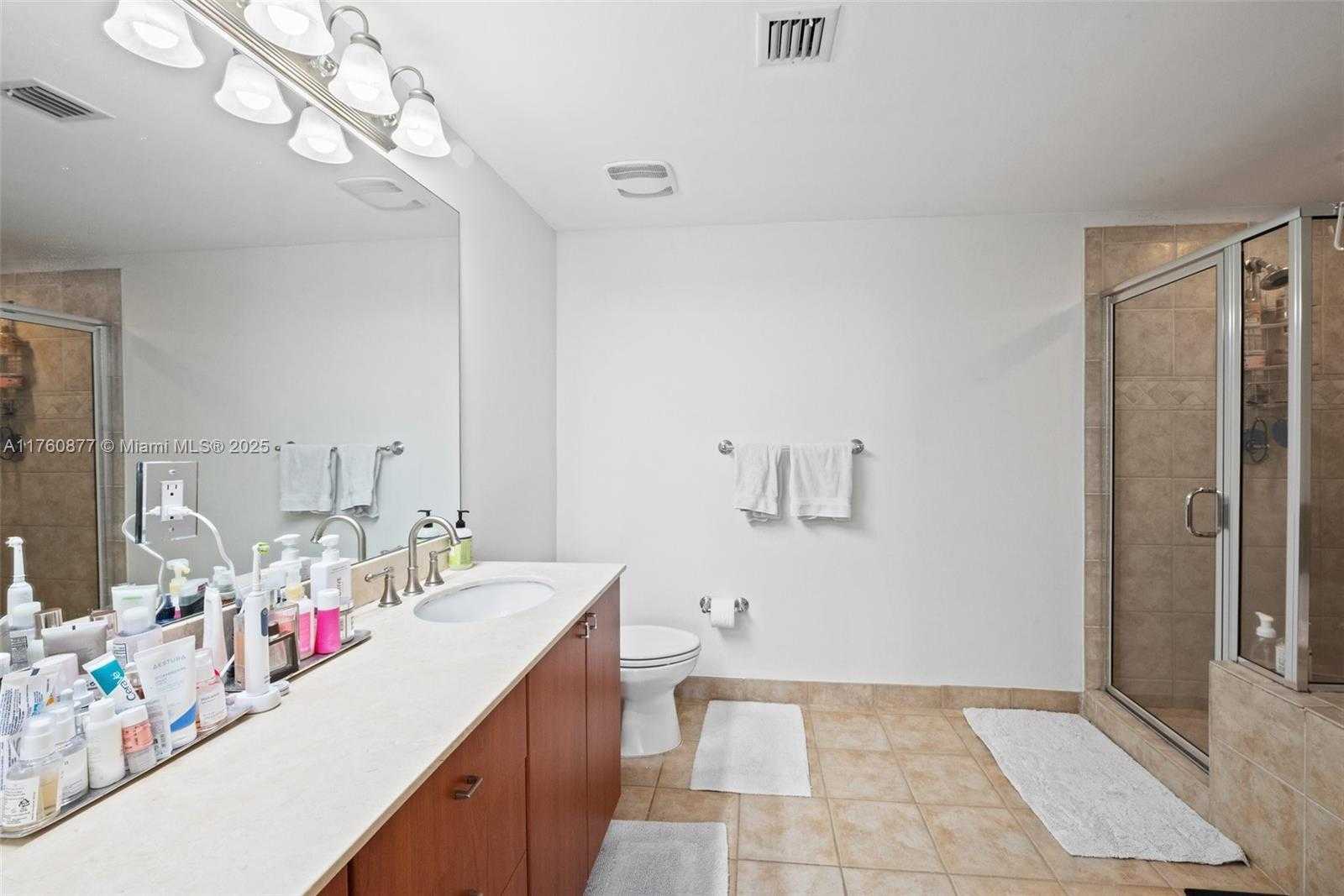 Small Image of 888 SOUTH DOUGLAS RD #602, Coral Gables Number 22