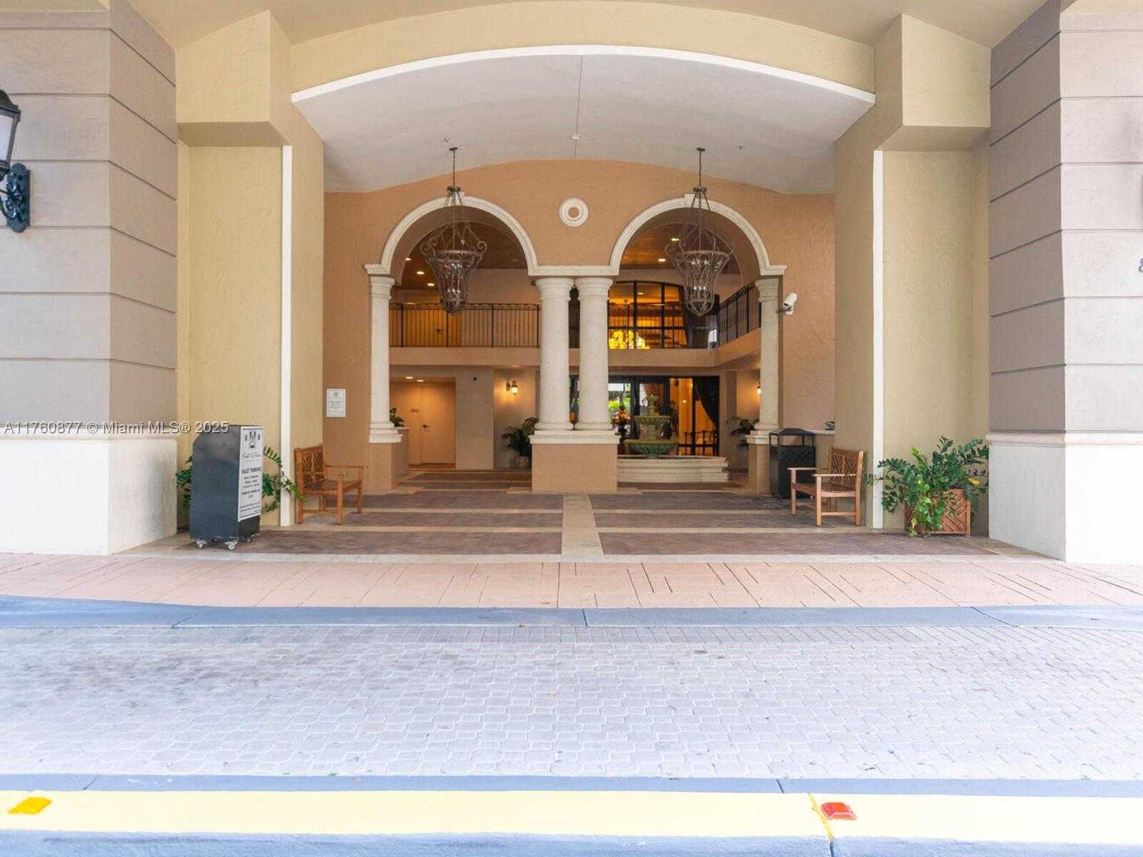 Small Image of 888 SOUTH DOUGLAS RD #602, Coral Gables Number 28