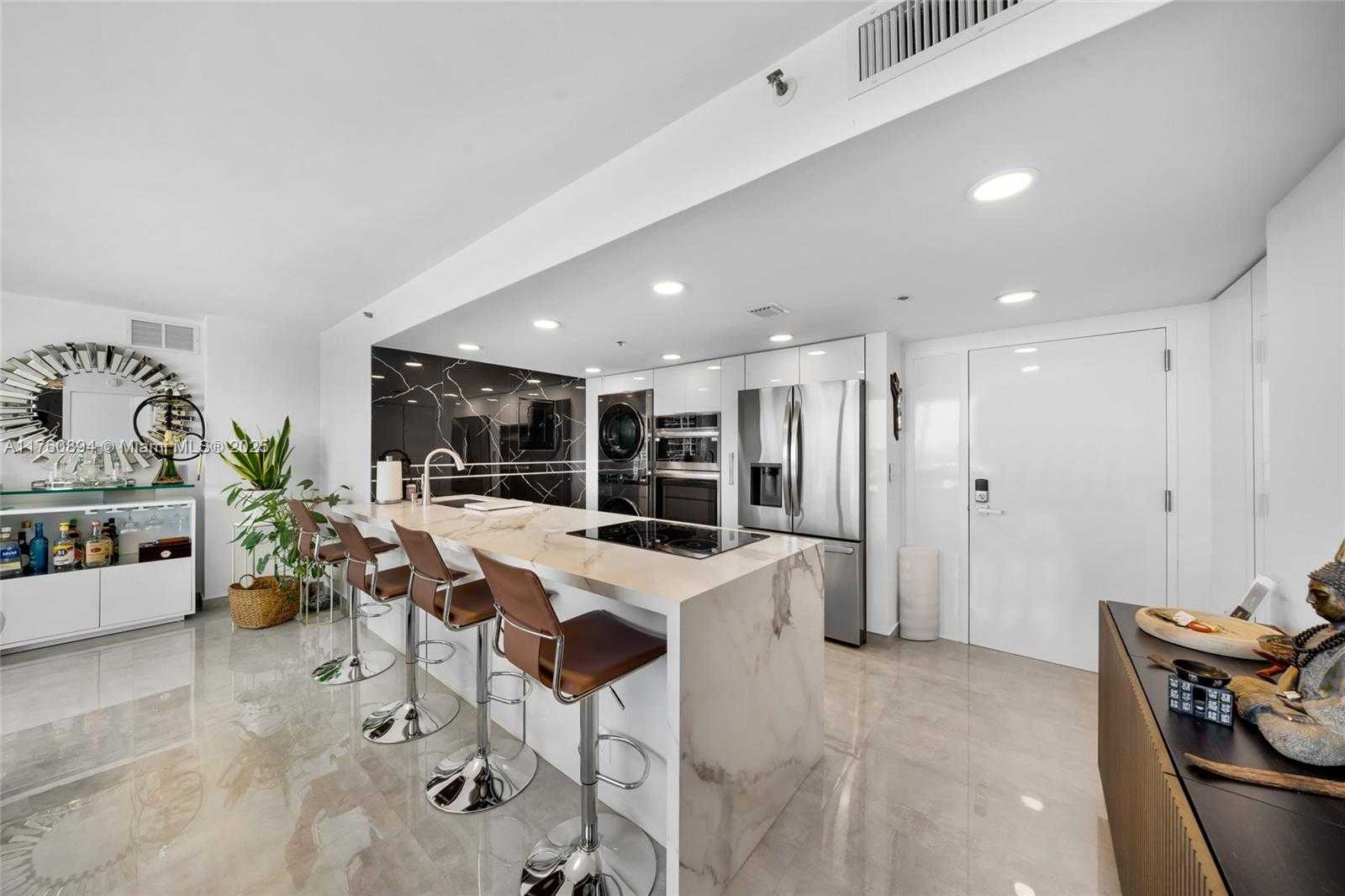 Small Image of 7601 EAST TREASURE DR #1216, North Bay Village Number 16