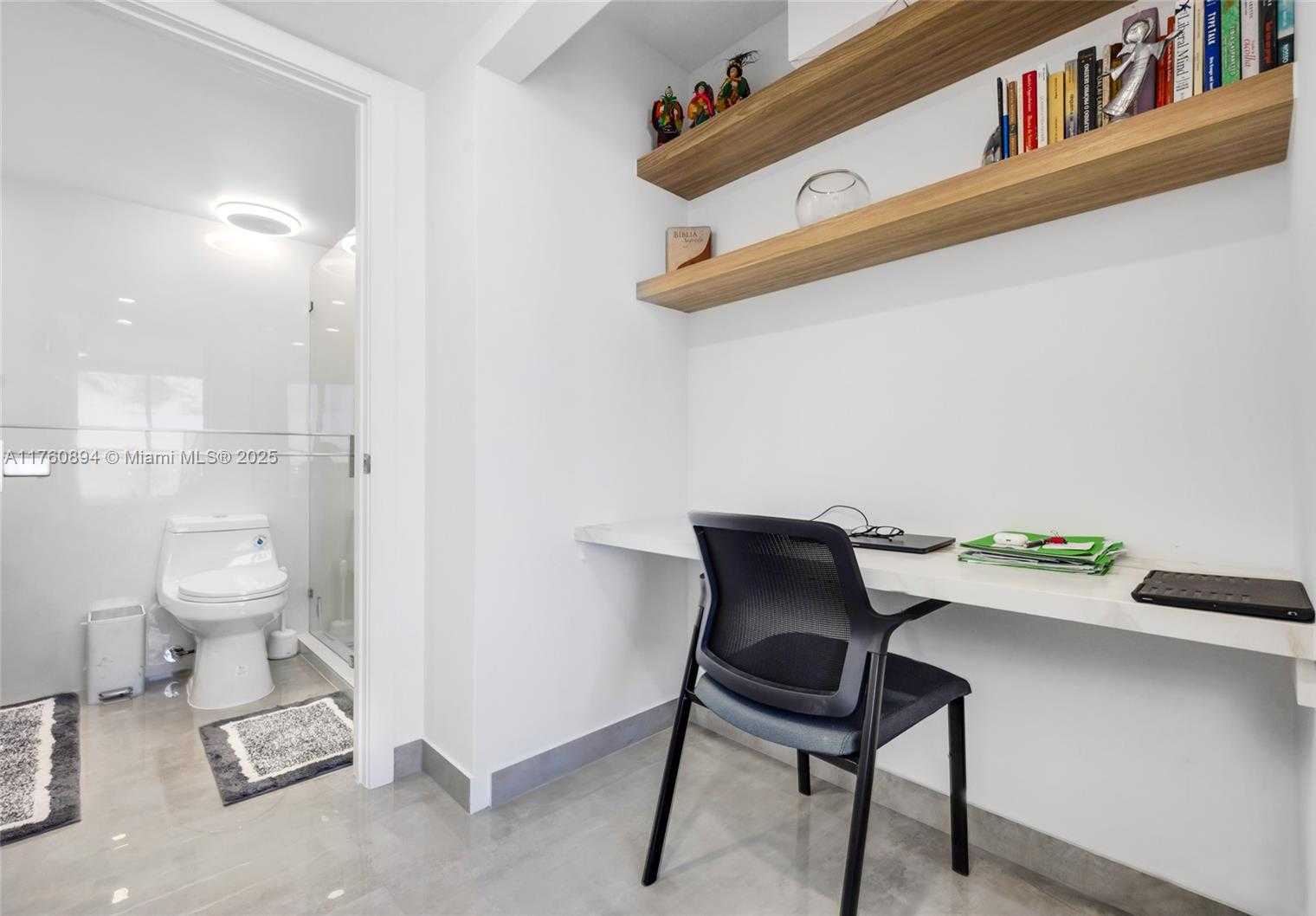 Small Image of 7601 EAST TREASURE DR #1216, North Bay Village Number 31