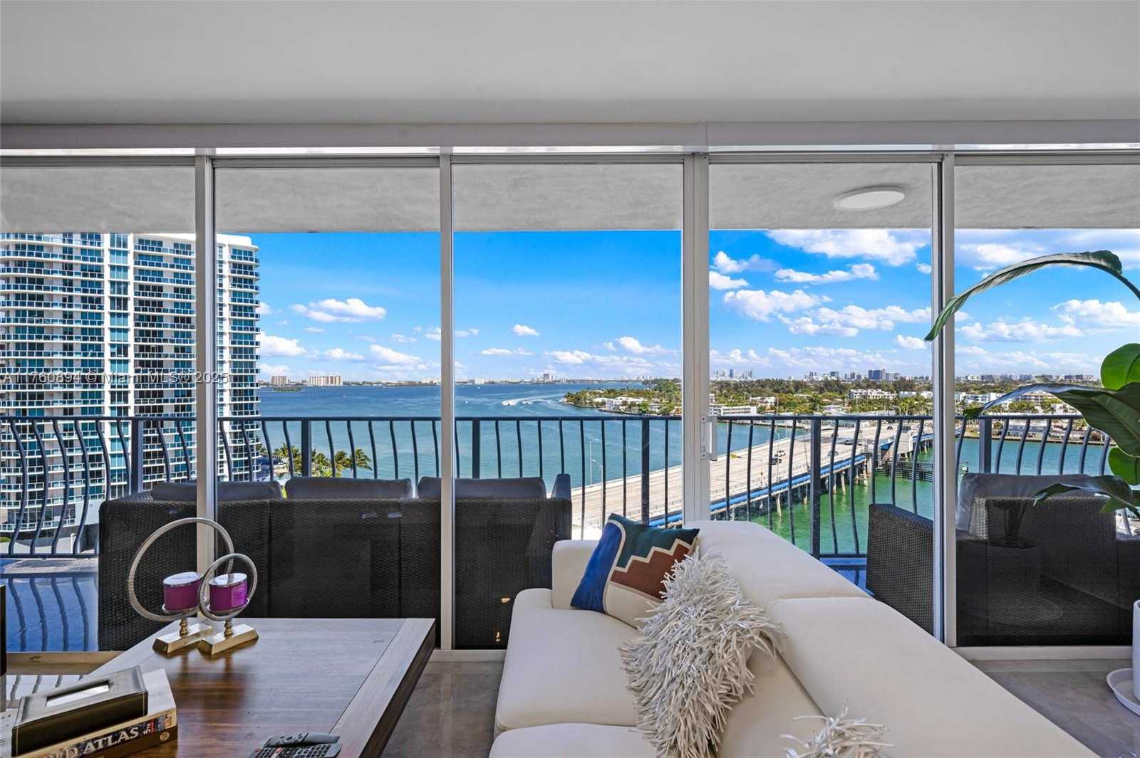 Small Image of 7601 EAST TREASURE DR #1216, North Bay Village Number 4