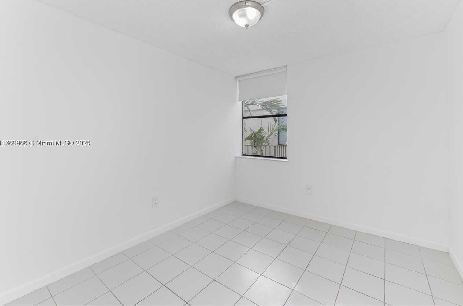 Small Image of 20301 NORTH EAST 30TH AVE #308-5, Aventura Number 4