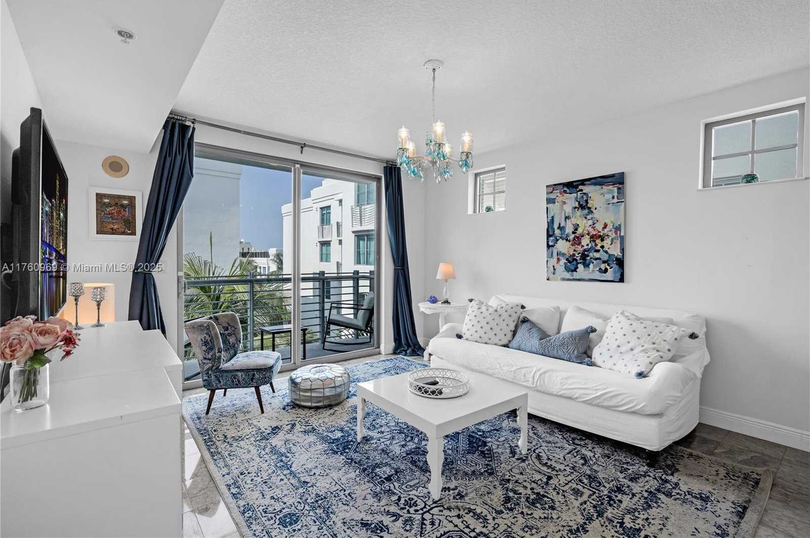 Small Image of 110 WASHINGTON AVE #1712, Miami Beach Number 5