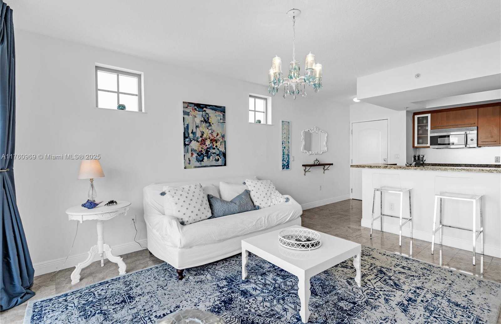 Small Image of 110 WASHINGTON AVE #1712, Miami Beach Number 7