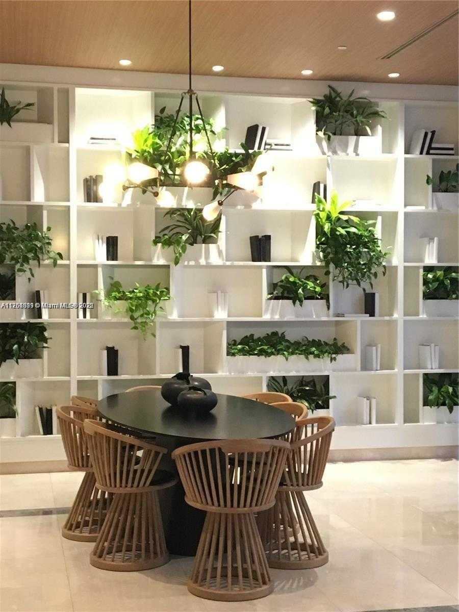 Small Image of 55 SOUTH WEST 9TH ST #3001, Miami Number 23