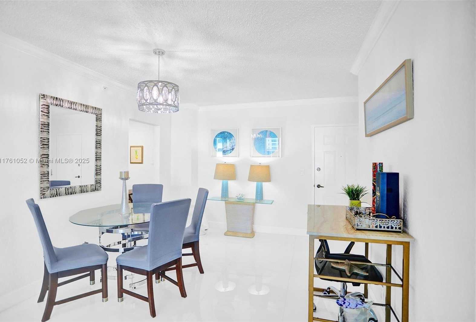 Small Image of 2501 SOUTH OCEAN DR #339 (Available  NOW), Hollywood Number 11