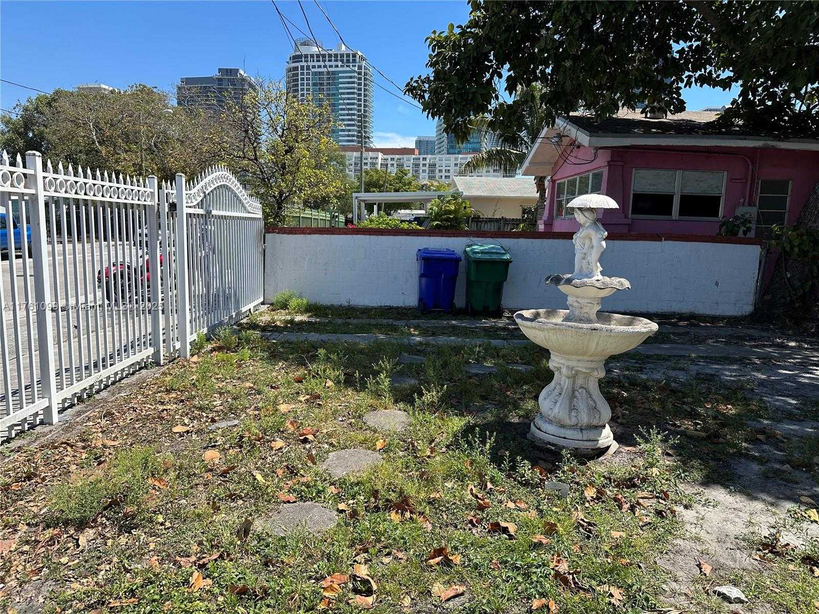 Small Image of 52 NORTH WEST 33RD ST, Miami Number 12