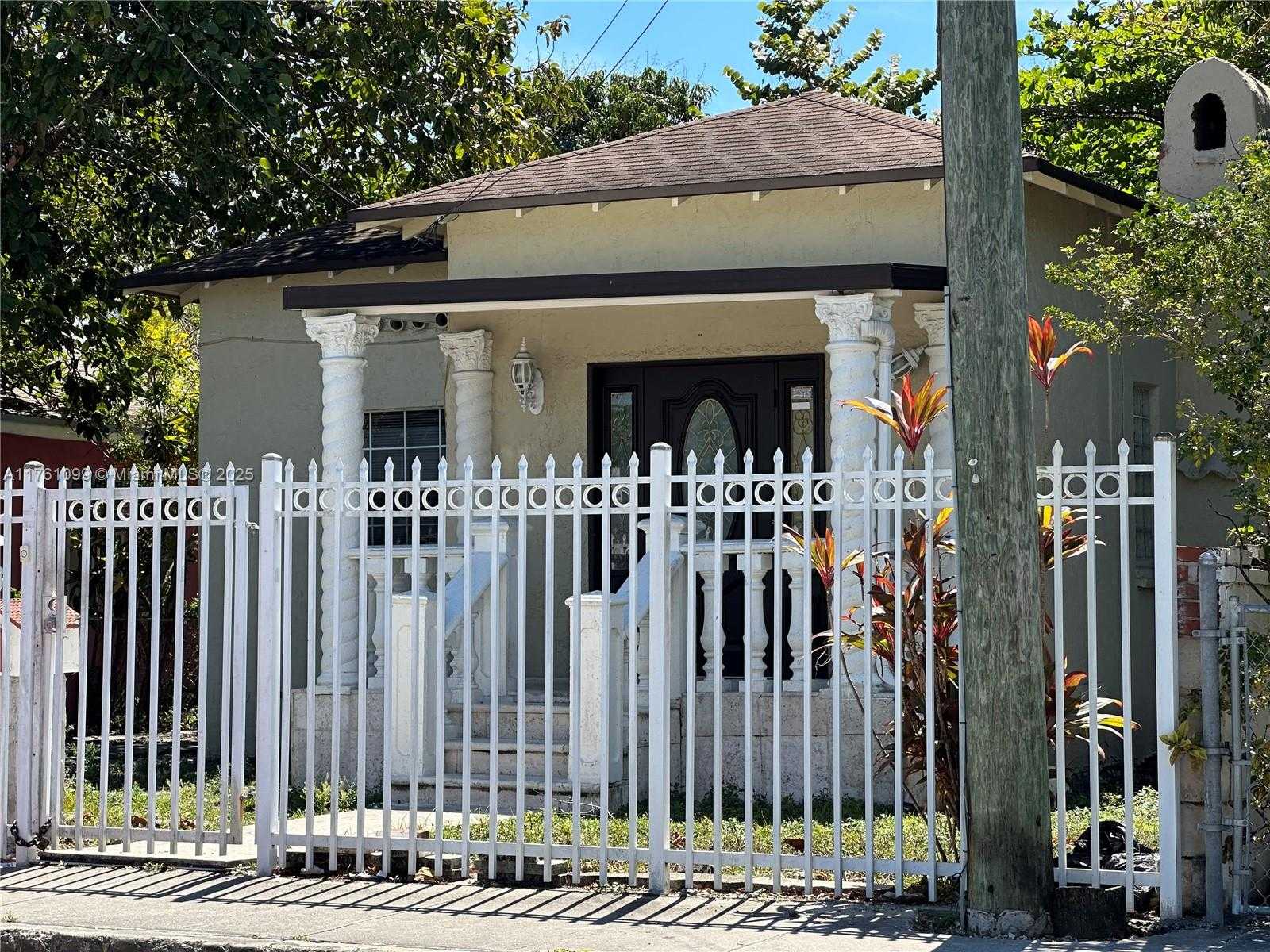 Small Image of 52 NORTH WEST 33RD ST, Miami Number 2
