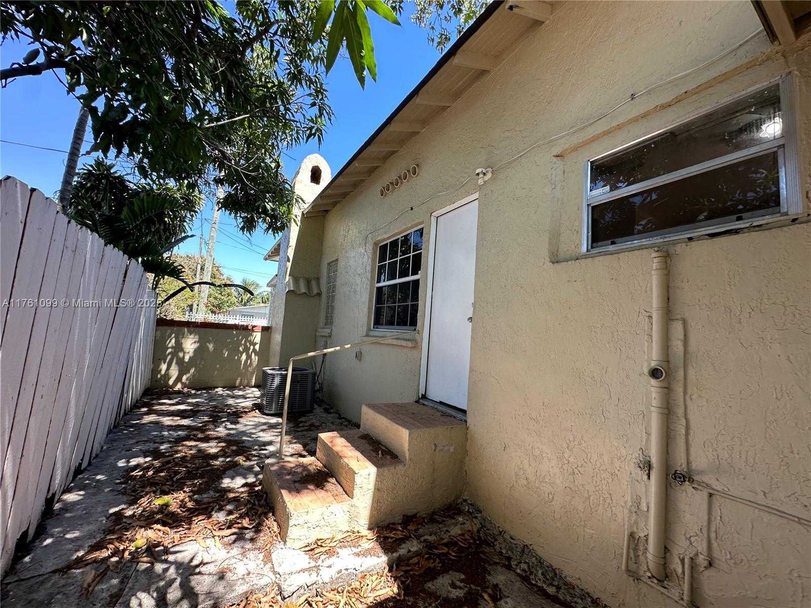 Small Image of 52 NORTH WEST 33RD ST, Miami Number 26