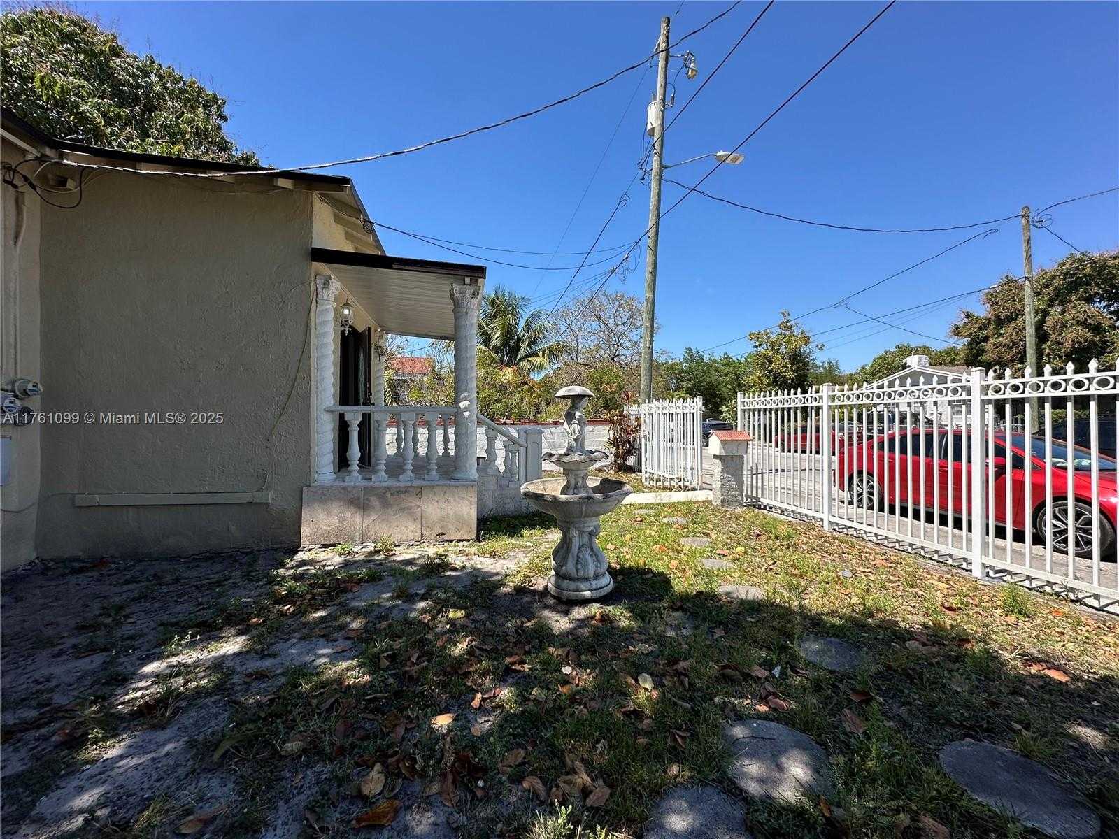 Small Image of 52 NORTH WEST 33RD ST, Miami Number 30