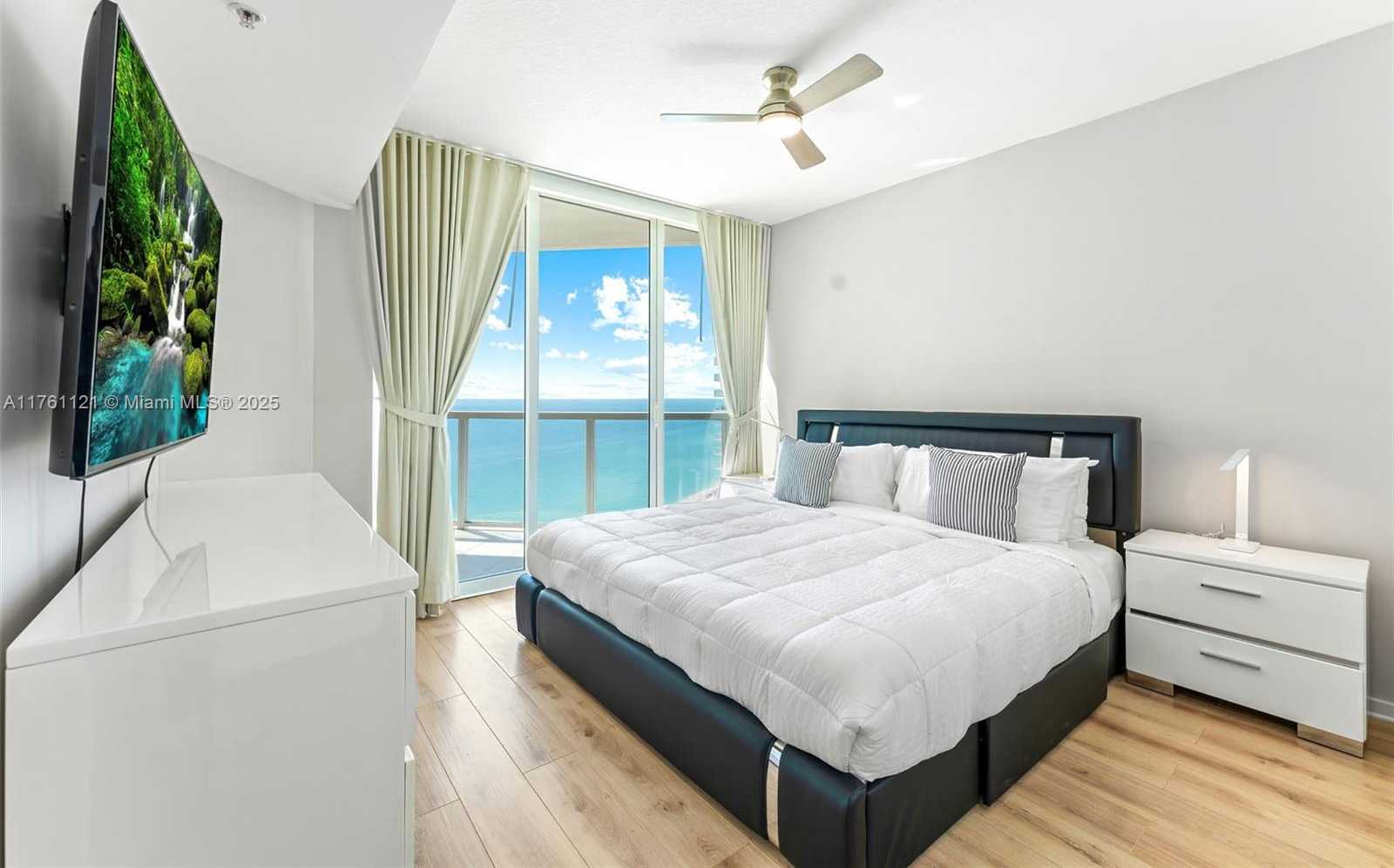 Small Image of 16699 COLLINS AVE #2810, Sunny Isles Beach Number 13