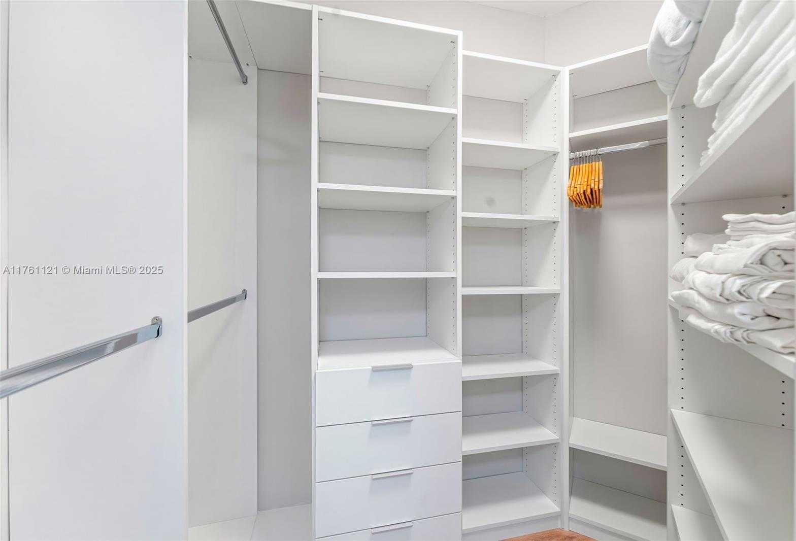 Small Image of 16699 COLLINS AVE #2810, Sunny Isles Beach Number 15