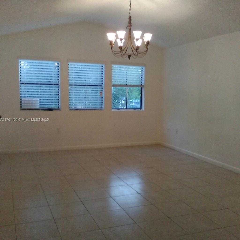 Small Image of 10441 SOUTH WEST 156TH CT #427, Miami Number 5