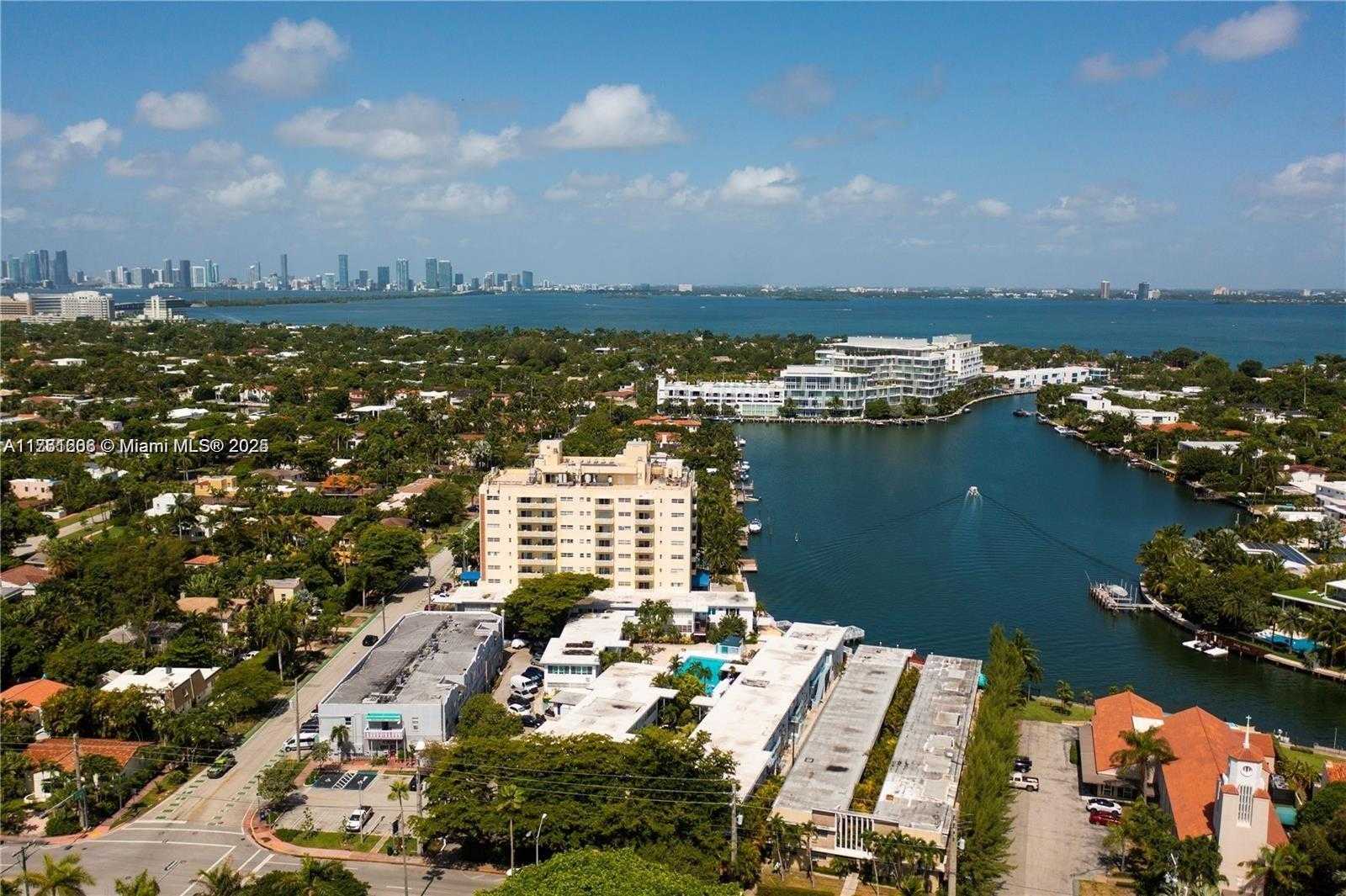 Small Image of 4710 PINE TREE DR #49, Miami Beach Number 38