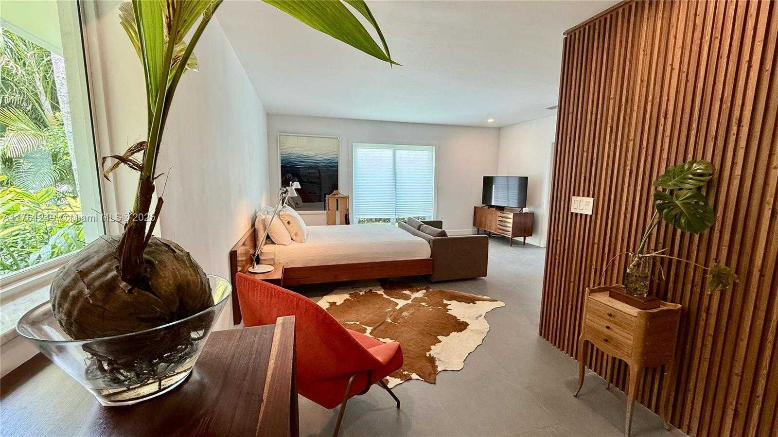 Small Image of 14605 SOUTH WEST 75TH AVE #14605, Palmetto Bay Number 2