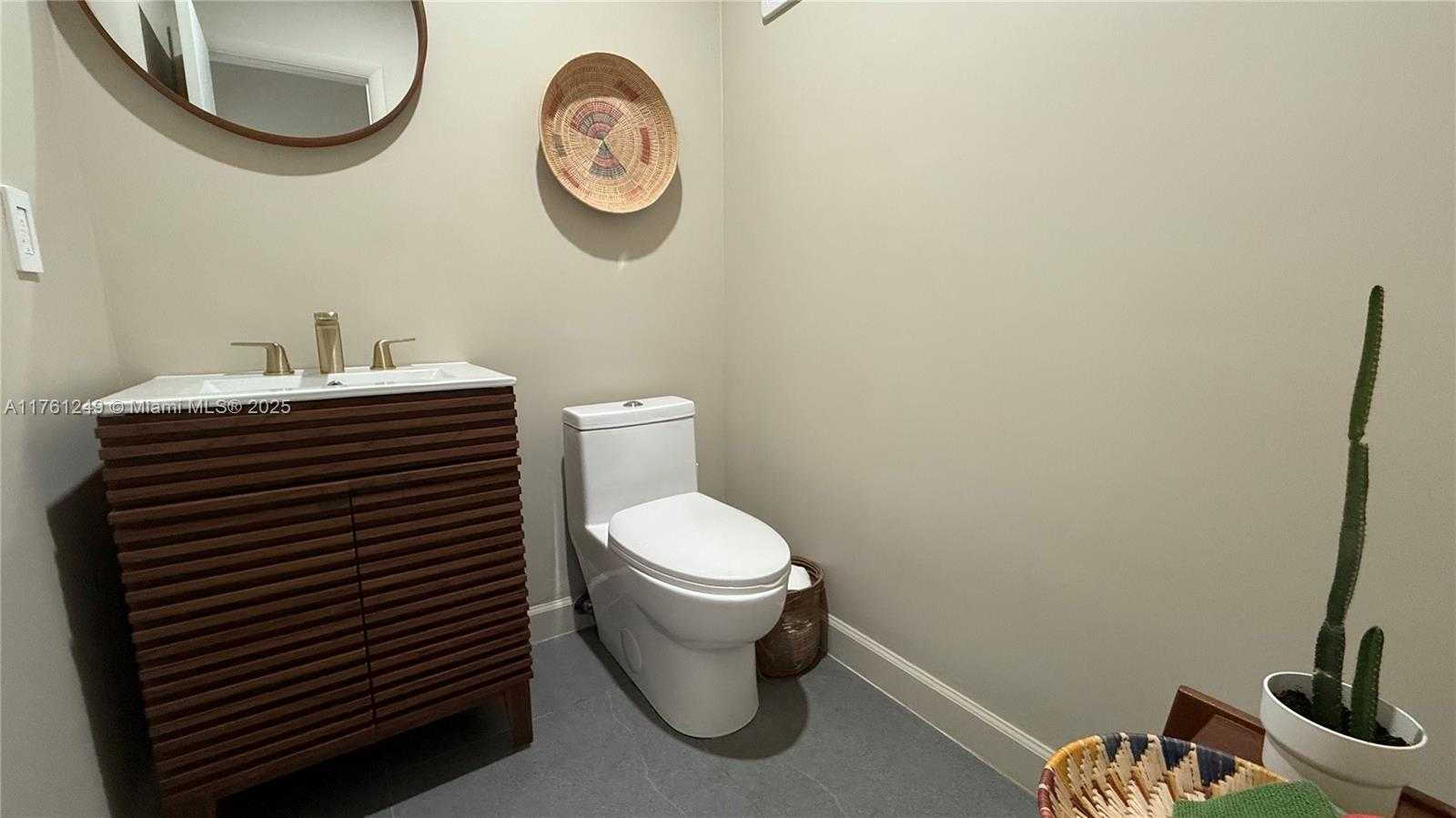 Small Image of 14605 SOUTH WEST 75TH AVE #14605, Palmetto Bay Number 24