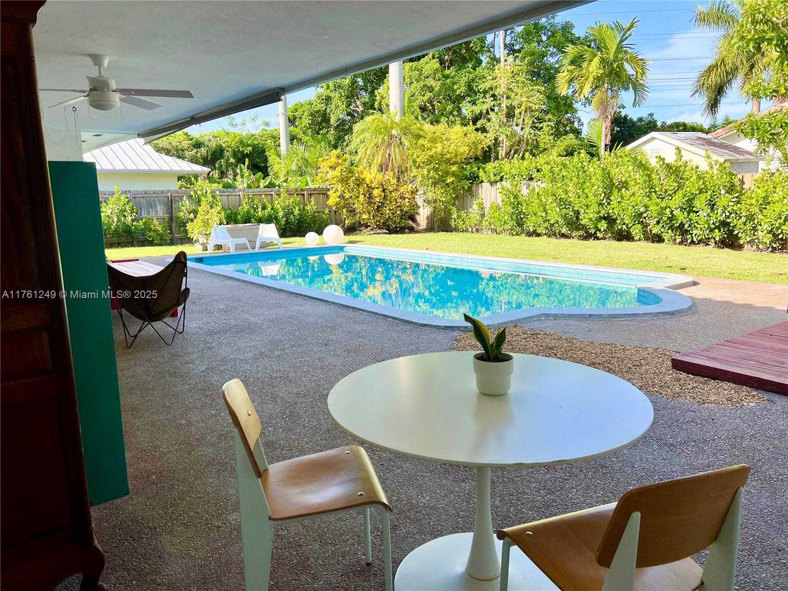 Small Image of 14605 SOUTH WEST 75TH AVE #14605, Palmetto Bay Number 36