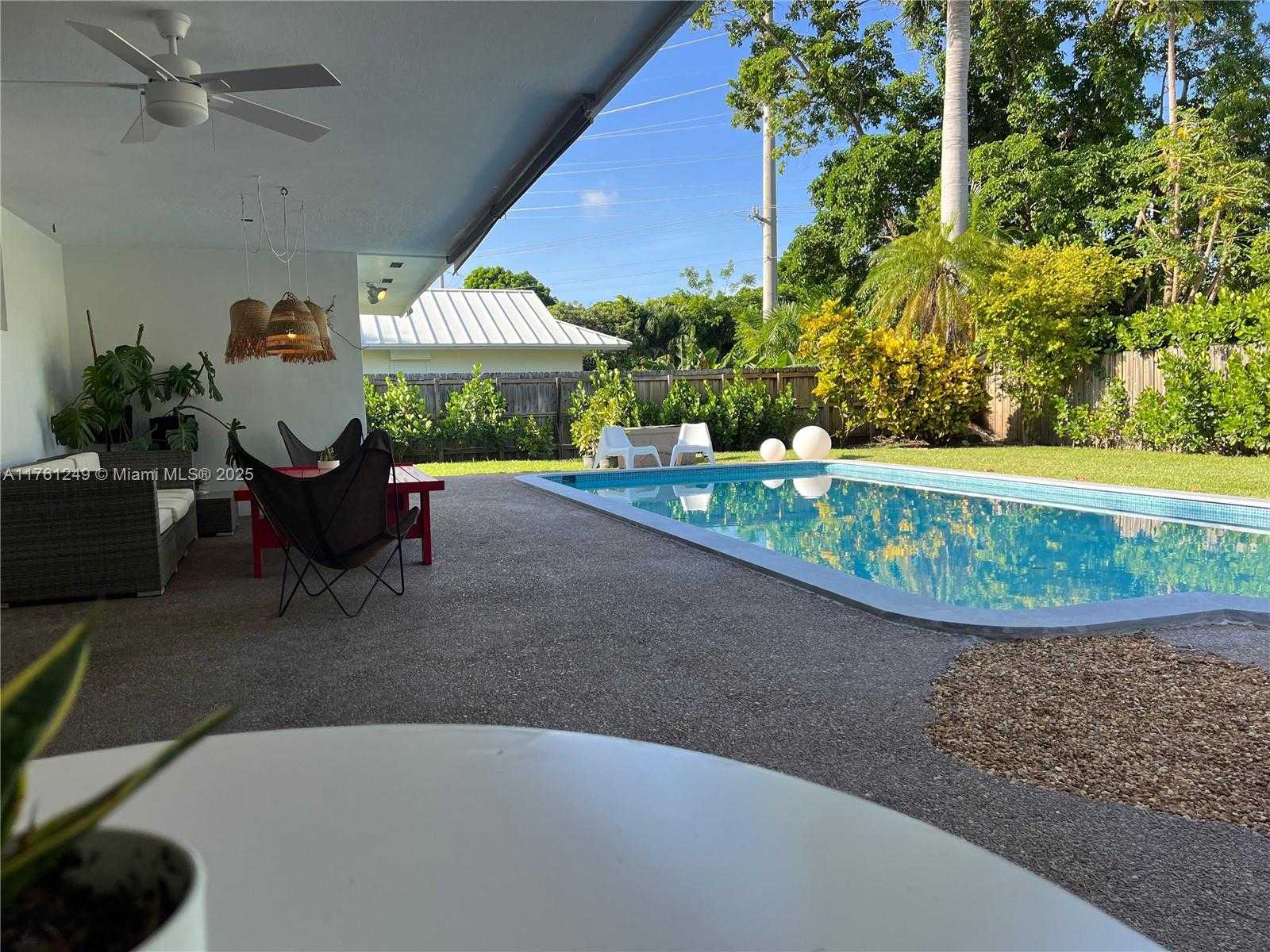 Small Image of 14605 SOUTH WEST 75TH AVE #14605, Palmetto Bay Number 37