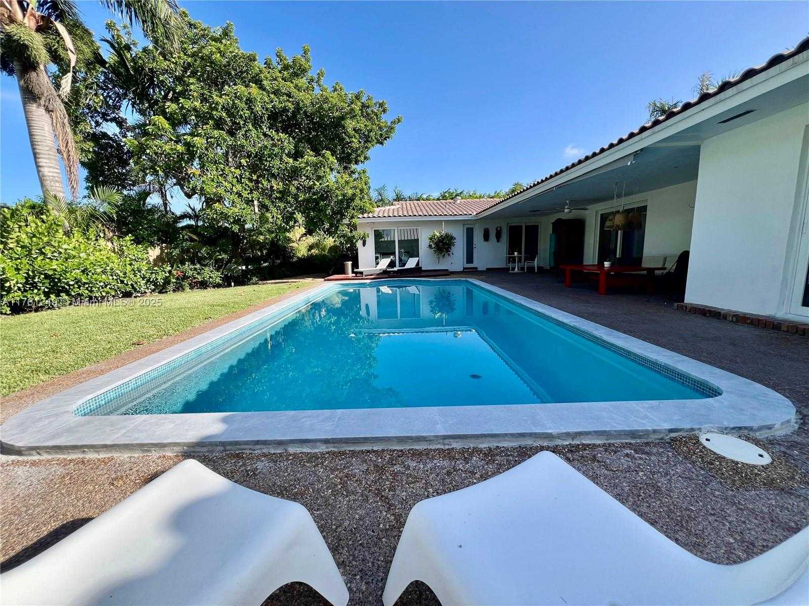 Small Image of 14605 SOUTH WEST 75TH AVE #14605, Palmetto Bay Number 38