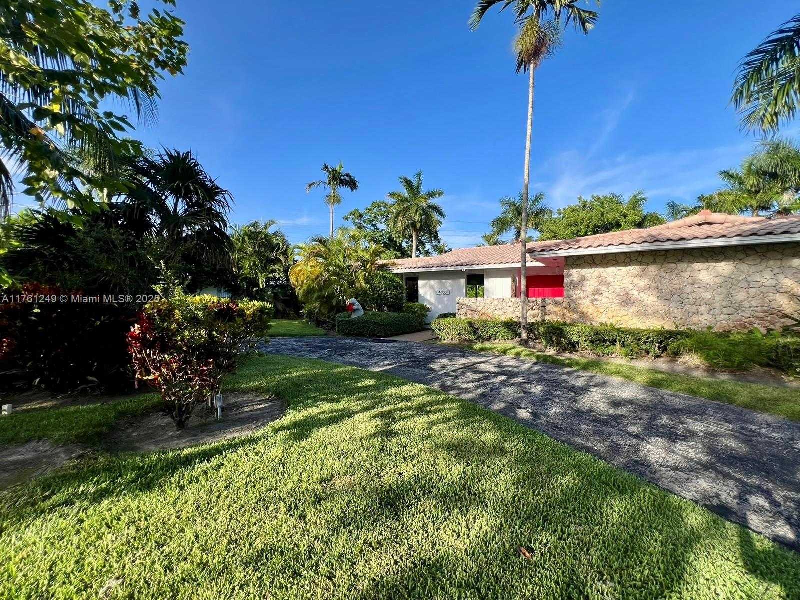 Small Image of 14605 SOUTH WEST 75TH AVE #14605, Palmetto Bay Number 40