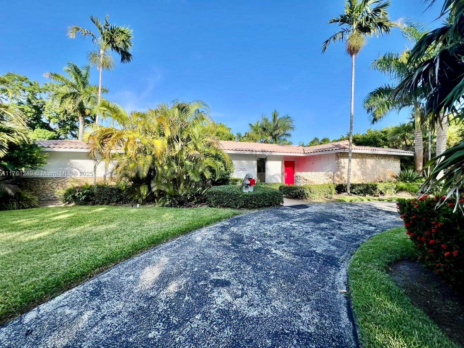 Small Image of 14605 SOUTH WEST 75TH AVE #14605, Palmetto Bay Number 43
