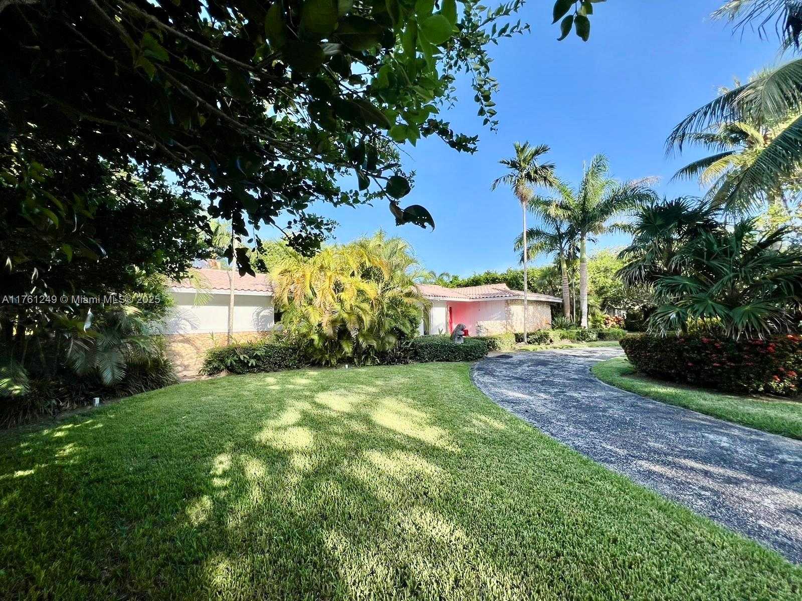 Small Image of 14605 SOUTH WEST 75TH AVE #14605, Palmetto Bay Number 44