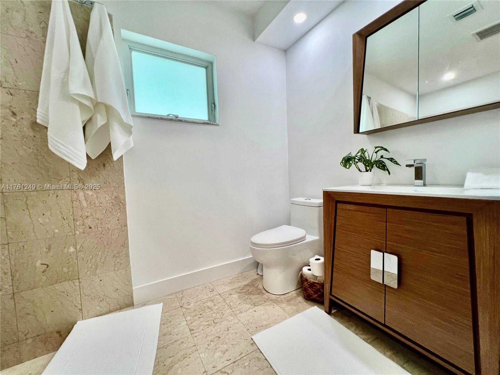 Small Image of 14605 SOUTH WEST 75TH AVE #14605, Palmetto Bay Number 8