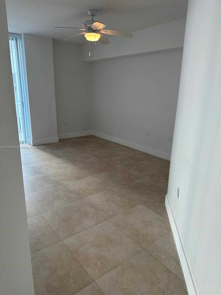 Small Image of 1745 EAST HALLANDALE BEACH BLVD #406W, Hallandale Beach Number 18
