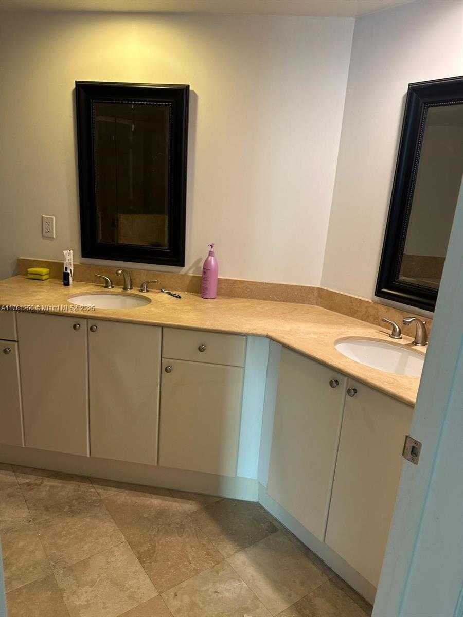 Small Image of 1745 EAST HALLANDALE BEACH BLVD #406W, Hallandale Beach Number 20