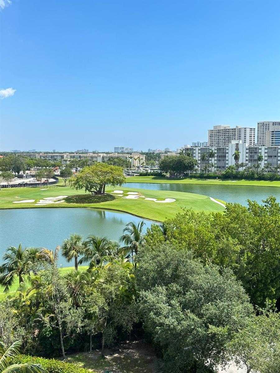 Small Image of 1745 EAST HALLANDALE BEACH BLVD #406W, Hallandale Beach Number 5
