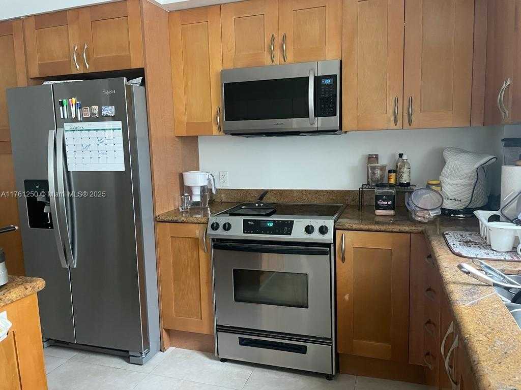 Small Image of 1745 EAST HALLANDALE BEACH BLVD #406W, Hallandale Beach Number 8