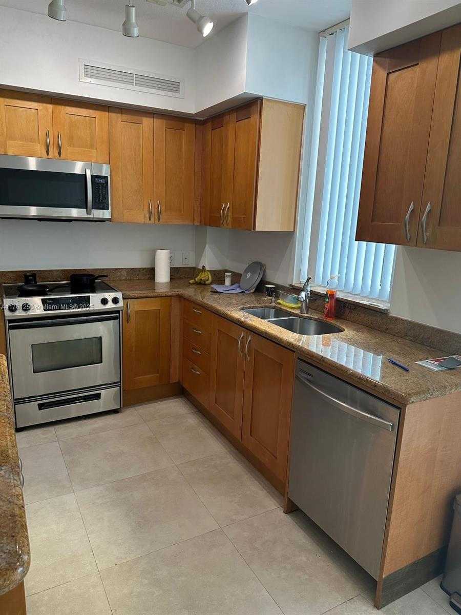Small Image of 1745 EAST HALLANDALE BEACH BLVD #406W, Hallandale Beach Number 9