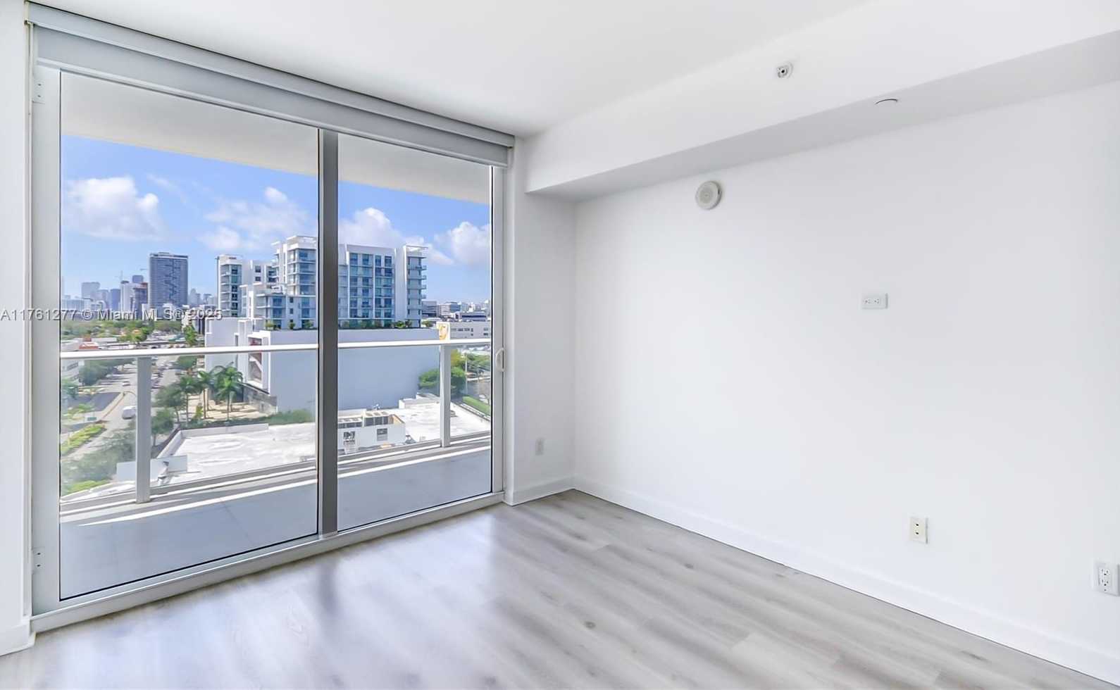Small Image of 4250 BISCAYNE BLVD #918, Miami Number 27
