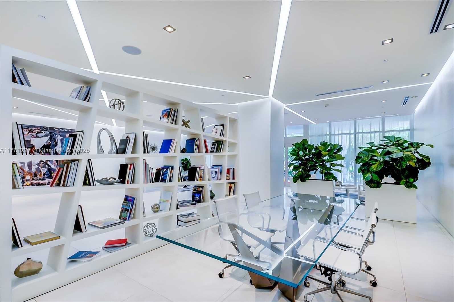 Small Image of 4250 BISCAYNE BLVD #918, Miami Number 32