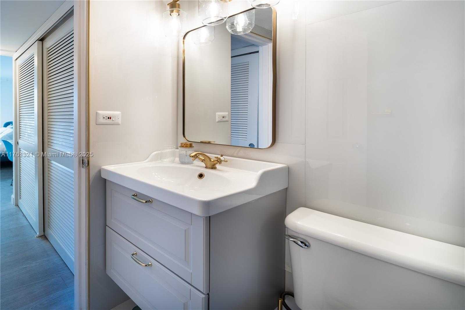 Small Image of 1500 BAY RD #1562S, Miami Beach Number 13