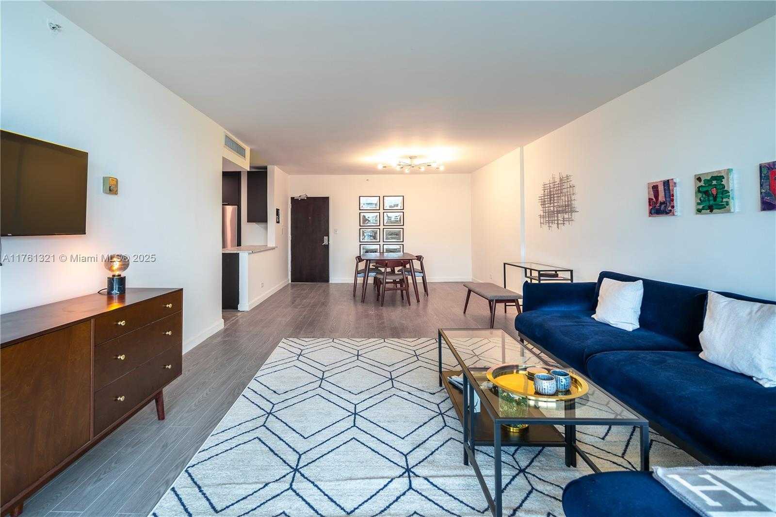 Small Image of 1500 BAY RD #1562S, Miami Beach Number 2