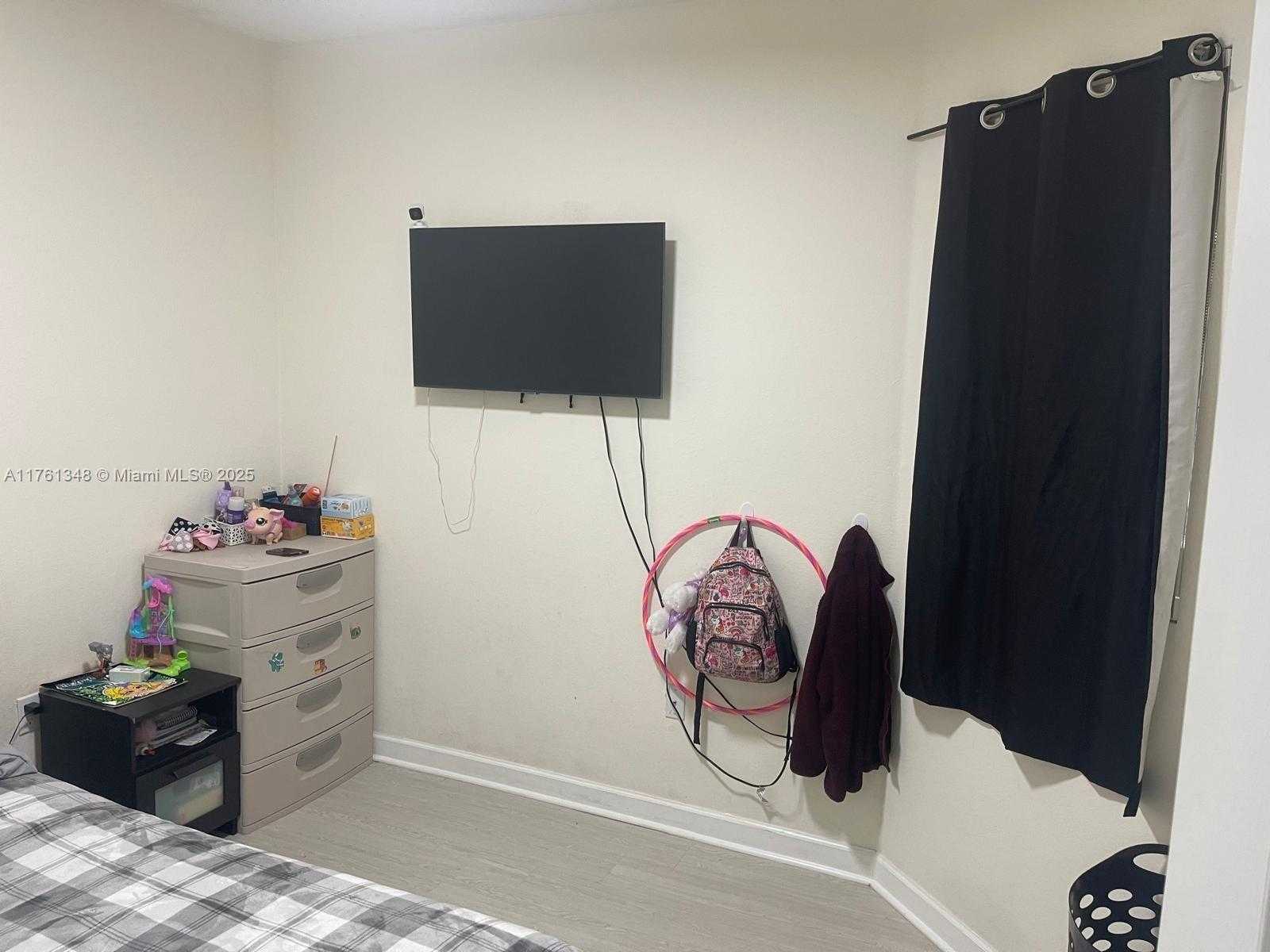 Small Image of 230 NORTH WEST 109TH AVE #111, Miami Number 11