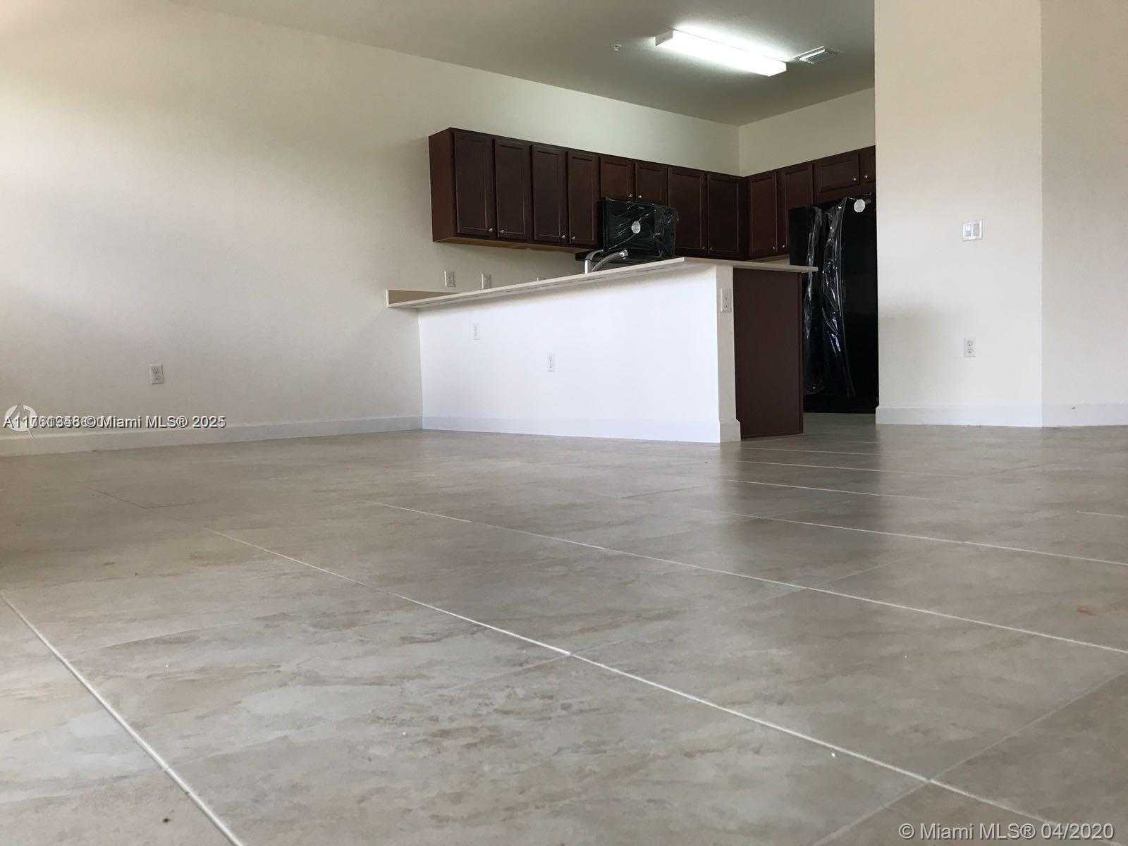 Small Image of 230 NORTH WEST 109TH AVE #111, Miami Number 4
