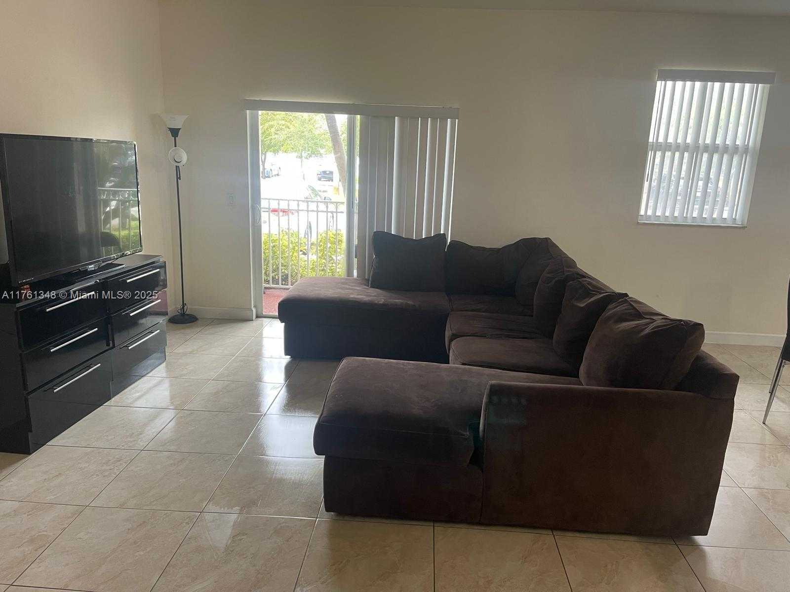 Small Image of 230 NORTH WEST 109TH AVE #111, Miami Number 6