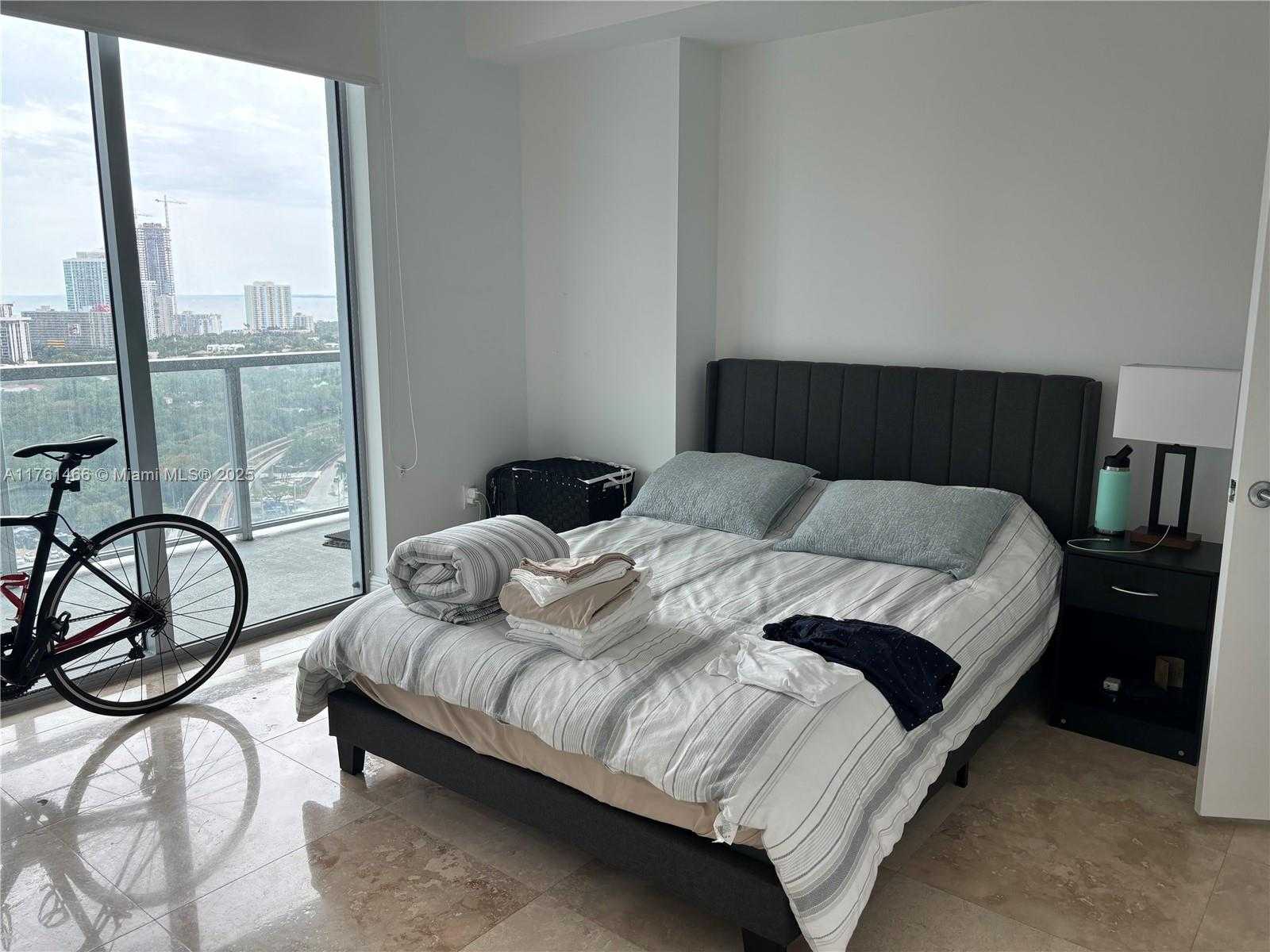 Small Image of 79 SOUTH WEST 12TH ST #2703-S, Miami Number 22