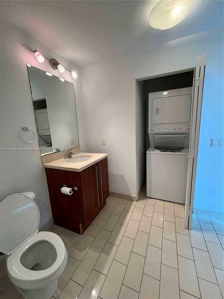 Small Image of 79 SOUTH WEST 12TH ST #2703-S, Miami Number 26