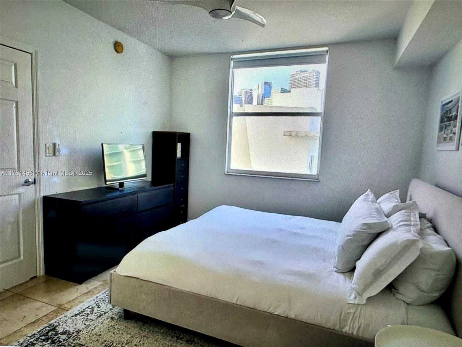 Small Image of 1723 SOUTH WEST 2ND AVE #1007, Miami Number 5