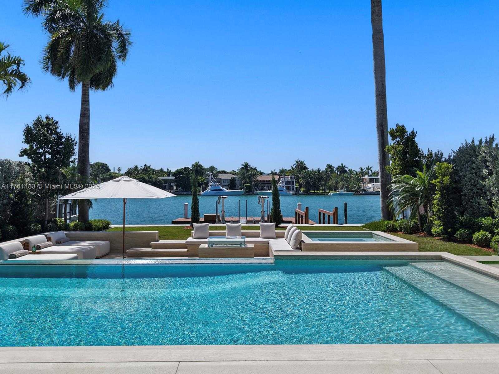 Small Image of 94 SOUTH HIBISCUS DR, Miami Beach Number 35