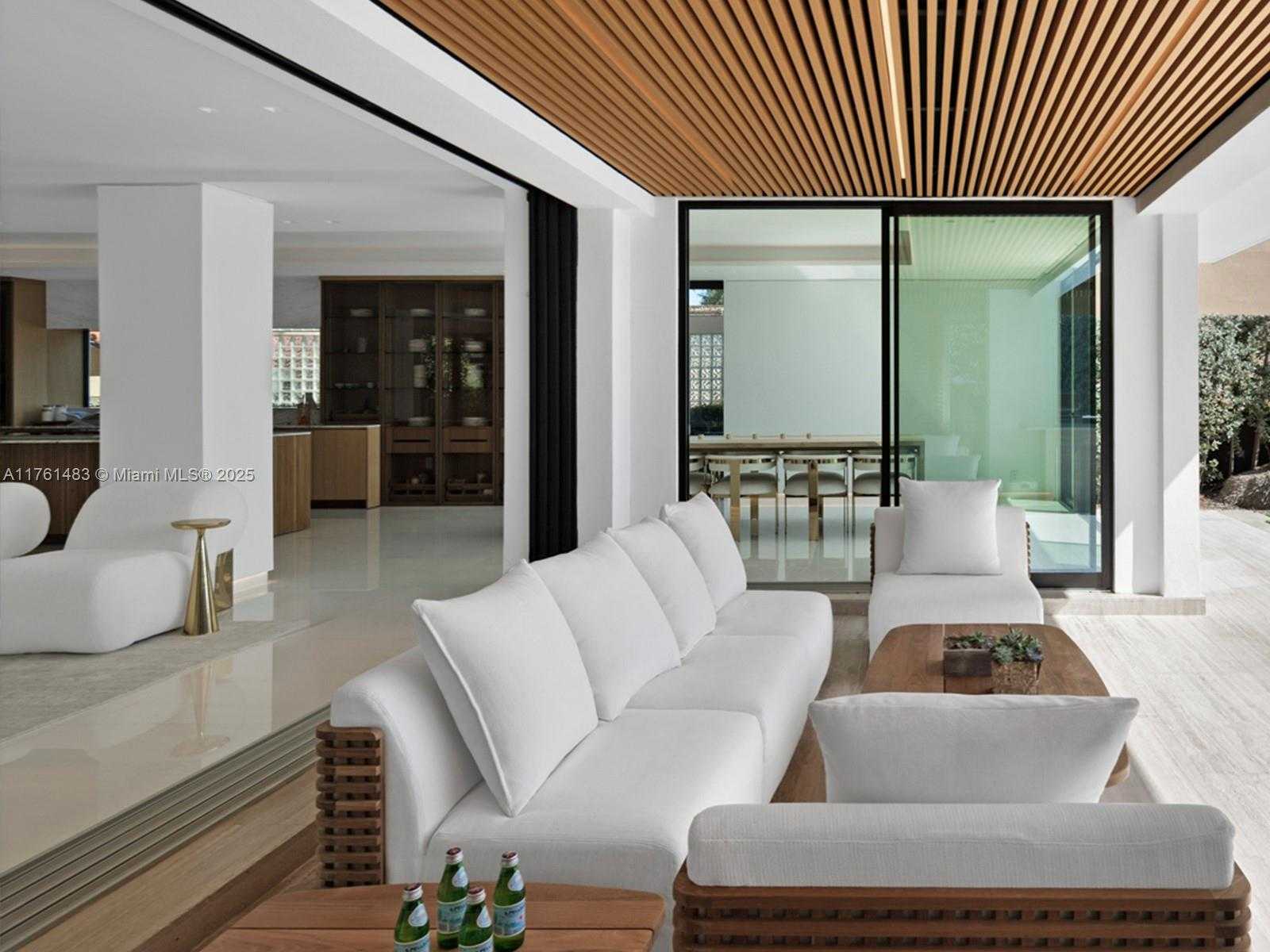 Small Image of 94 SOUTH HIBISCUS DR, Miami Beach Number 36