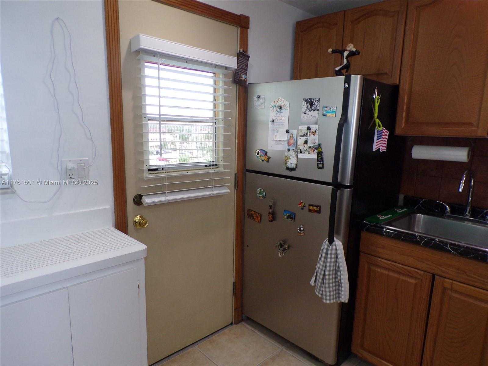 Small Image of 3010 MARCOS DR #R412, Aventura Number 24