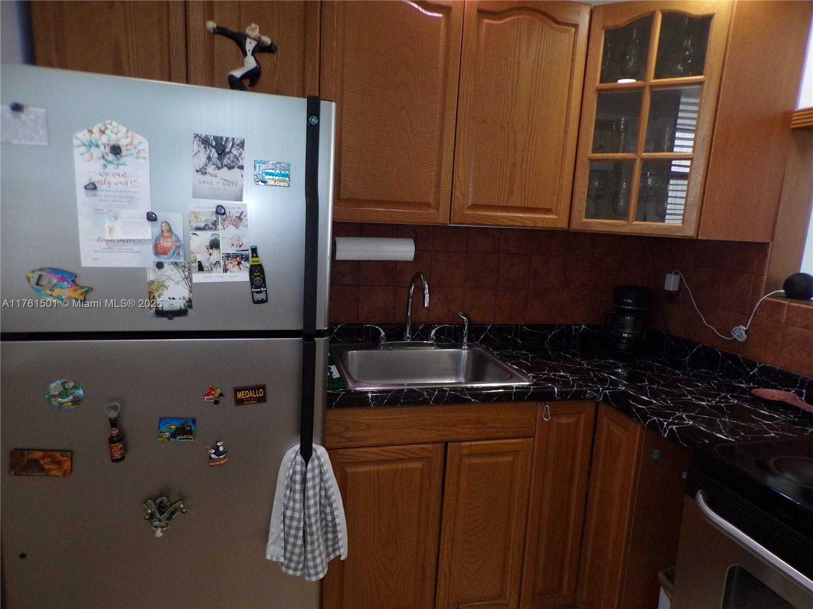 Small Image of 3010 MARCOS DR #R412, Aventura Number 25