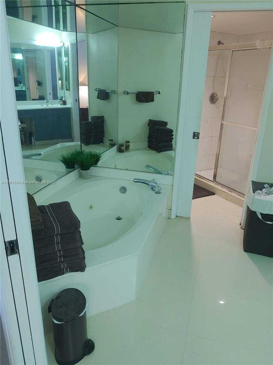 Small Image of 19101 NORTH EAST 36TH CT #707, Aventura Number 12
